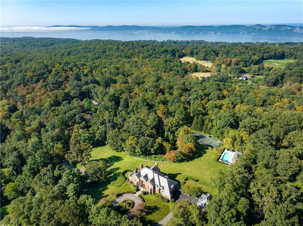 Single Family Sleepy Hollow  Westchester County, NY 10510, MLS-H6327720-29