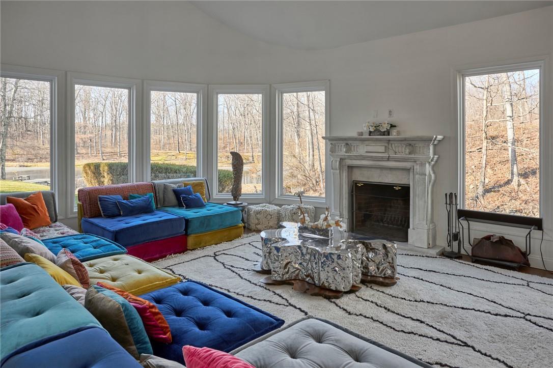 Single Family Woodstock  Dutchess County, NY 12545, MLS-H6327965-13
