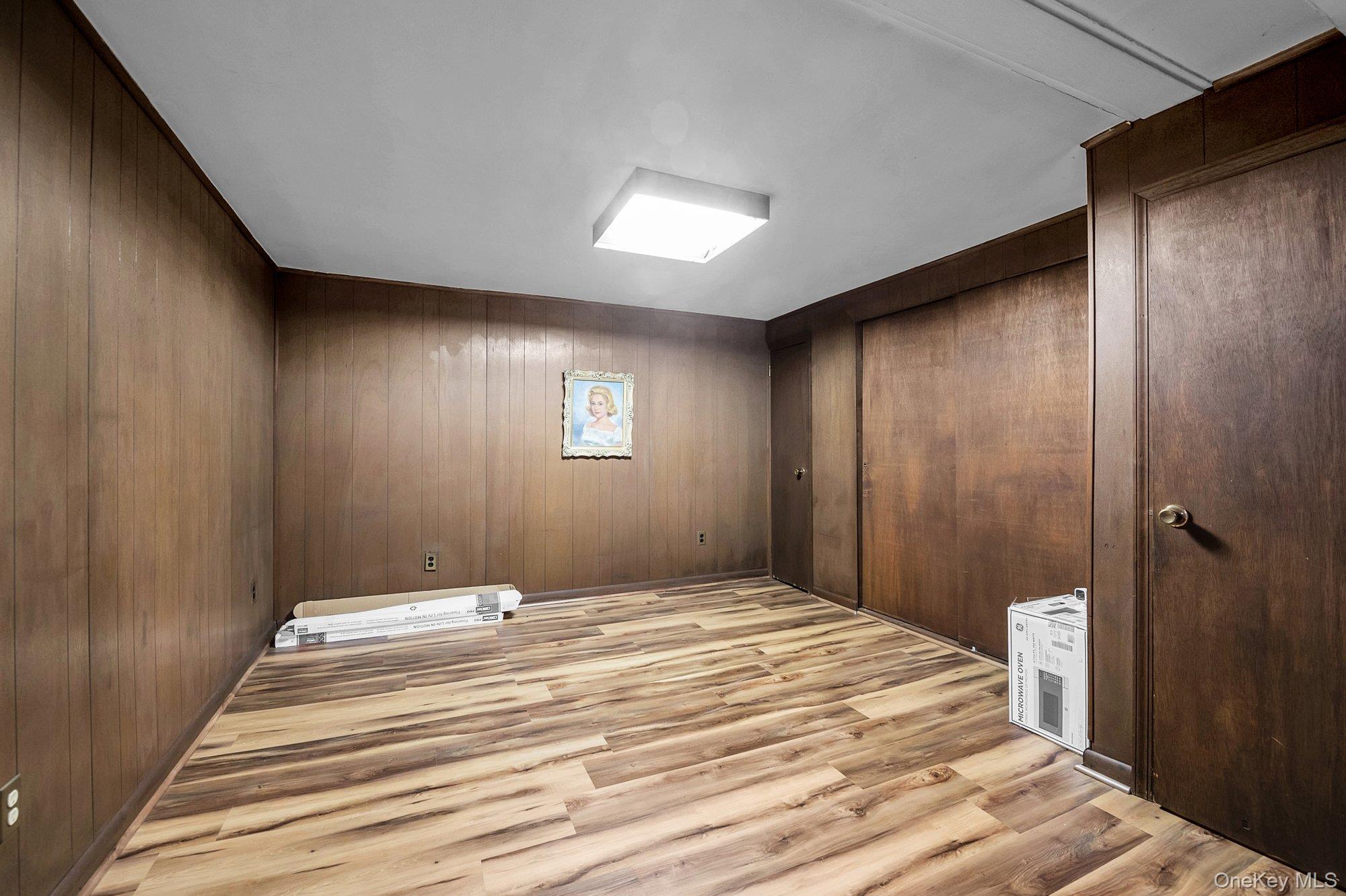 Single Family Narragansett Avenue  Bronx, NY 10461, MLS-H6328017-17