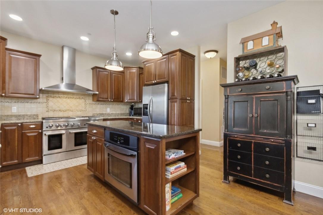 Single Family Belleford  Dutchess County, NY 12508, MLS-H6328309-15