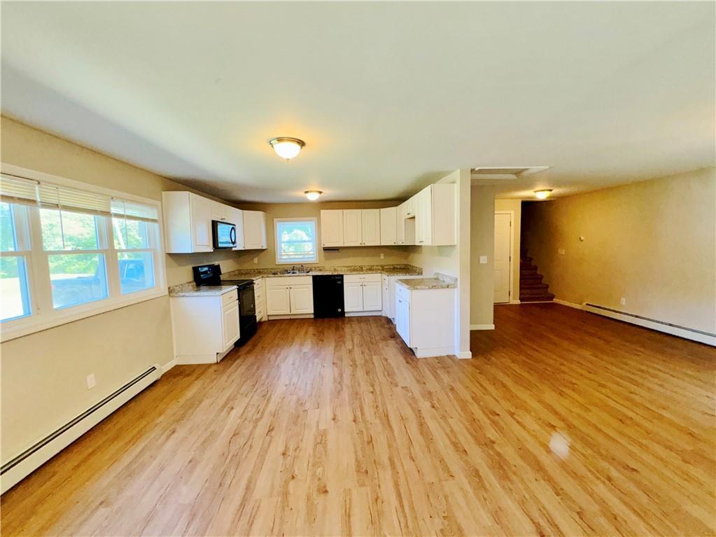 Single Family Hawleys Corners  Ulster County, NY 12528, MLS-H6328611-5