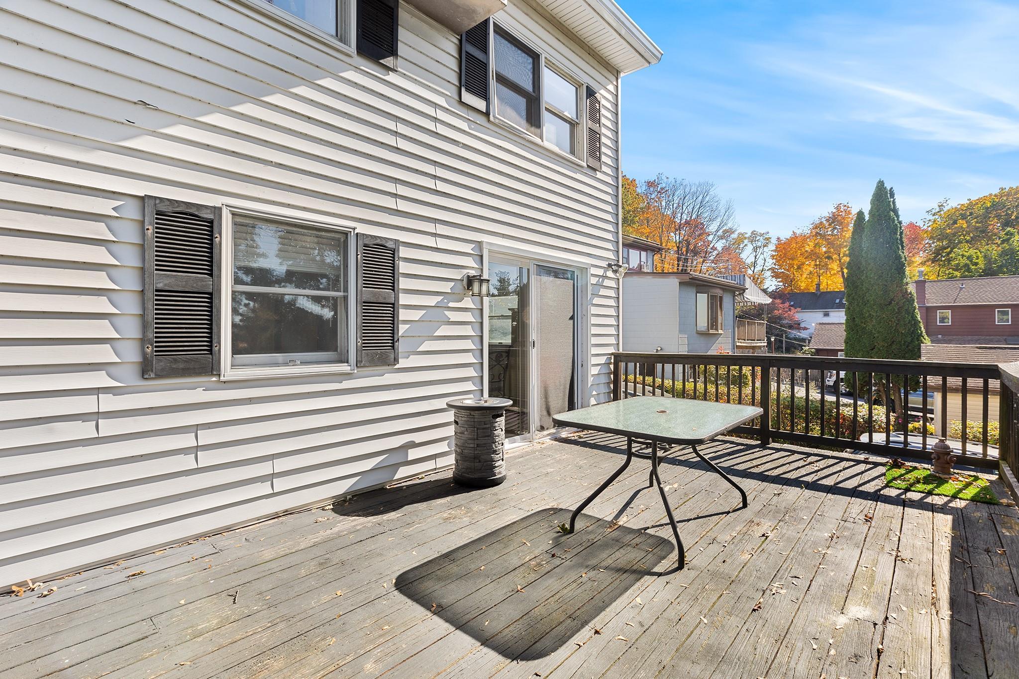 Single Family Old Albany Post  Westchester County, NY 10562, MLS-H6328929-16