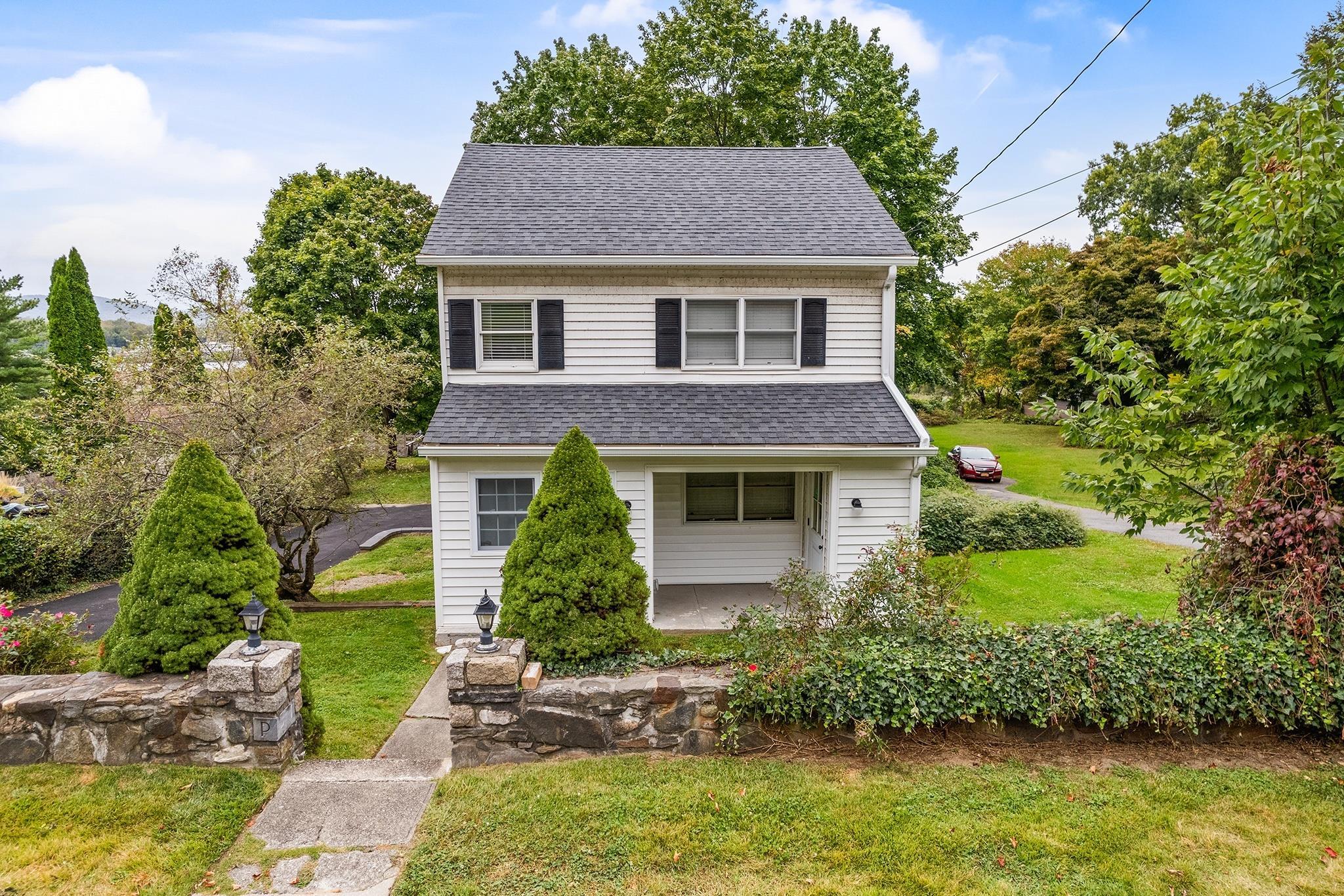 Single Family Old Albany Post  Westchester County, NY 10562, MLS-H6328929-21