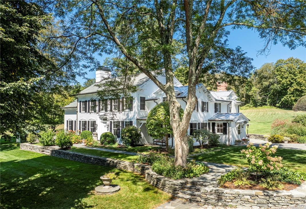 Single Family Pumpkin  Dutchess County, NY 12514, MLS-H6328965-2