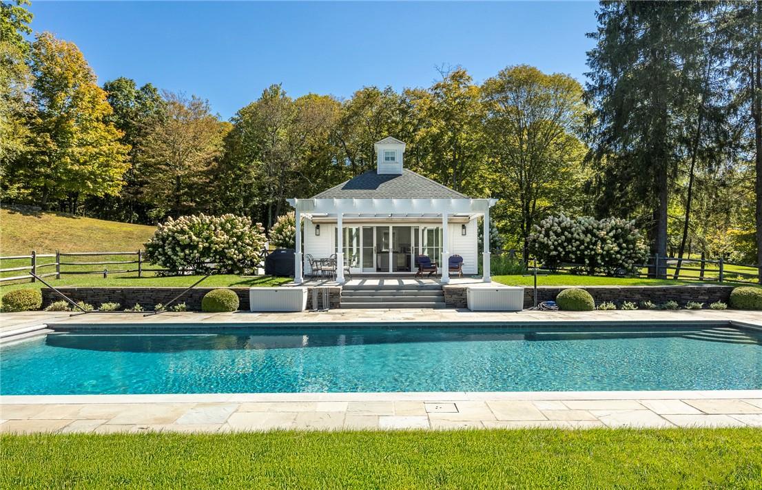 Single Family Pumpkin  Dutchess County, NY 12514, MLS-H6328965-5