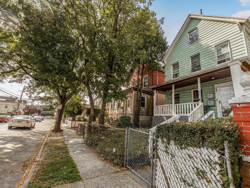 Single Family 2nd Westchester County, NY 10550, MLS-H6329025-17