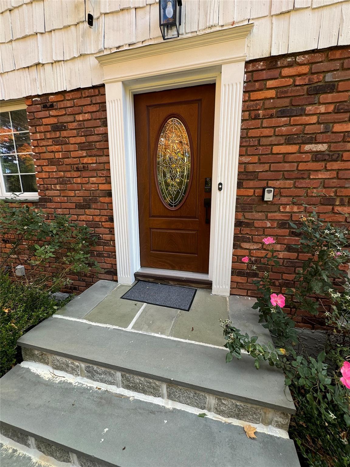 Single Family Somerstown  Westchester County, NY 10562, MLS-H6329083-16