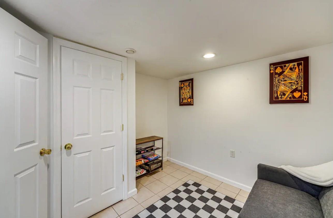 Single Family Somerstown  Westchester County, NY 10562, MLS-H6329083-44