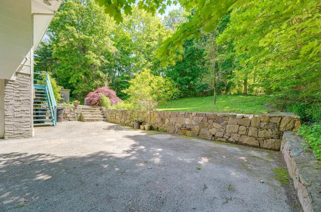 Single Family Somerstown  Westchester County, NY 10562, MLS-H6329083-49
