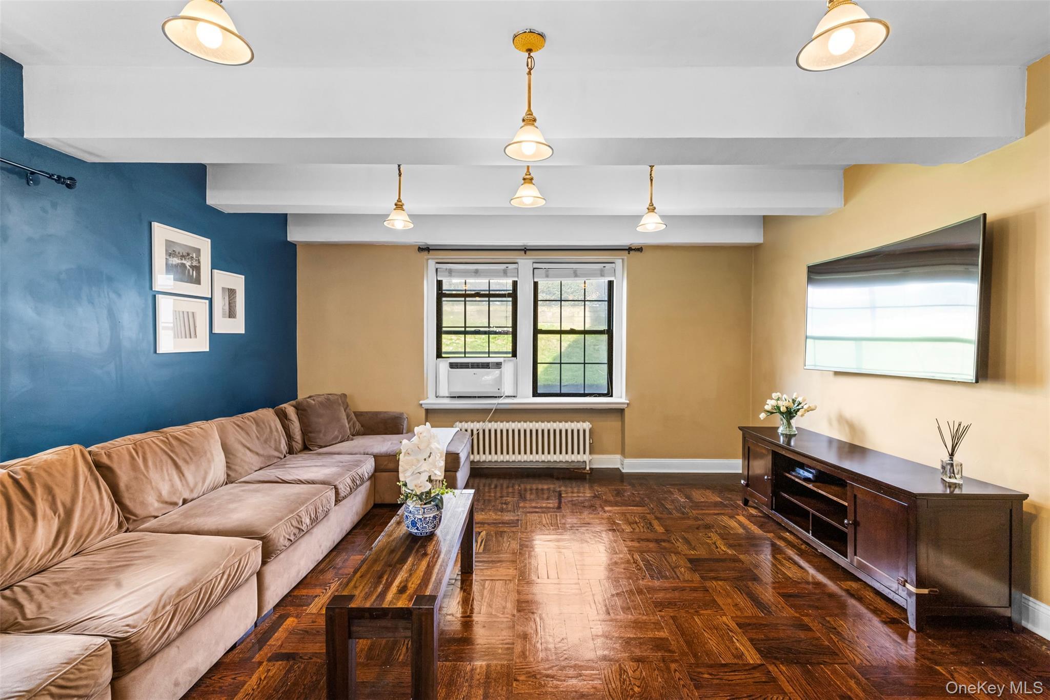 Coop Garth  Westchester County, NY 10583, MLS-H6329196-9