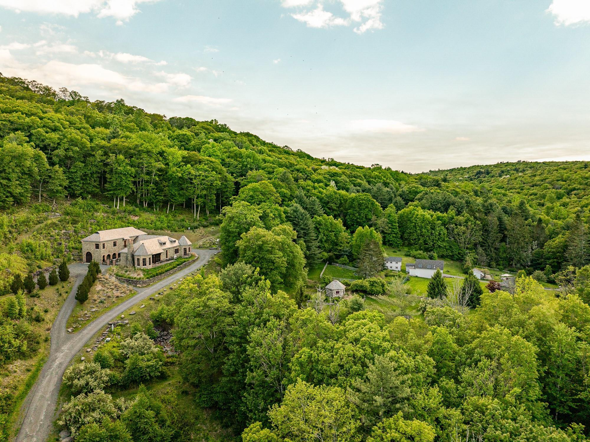 Single Family Painter Hill  Ulster County, NY 12483, MLS-H6329550-7