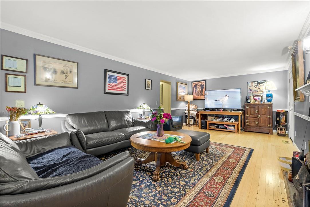 Single Family Myers Corners  Dutchess County, NY 12590, MLS-H6330284-7