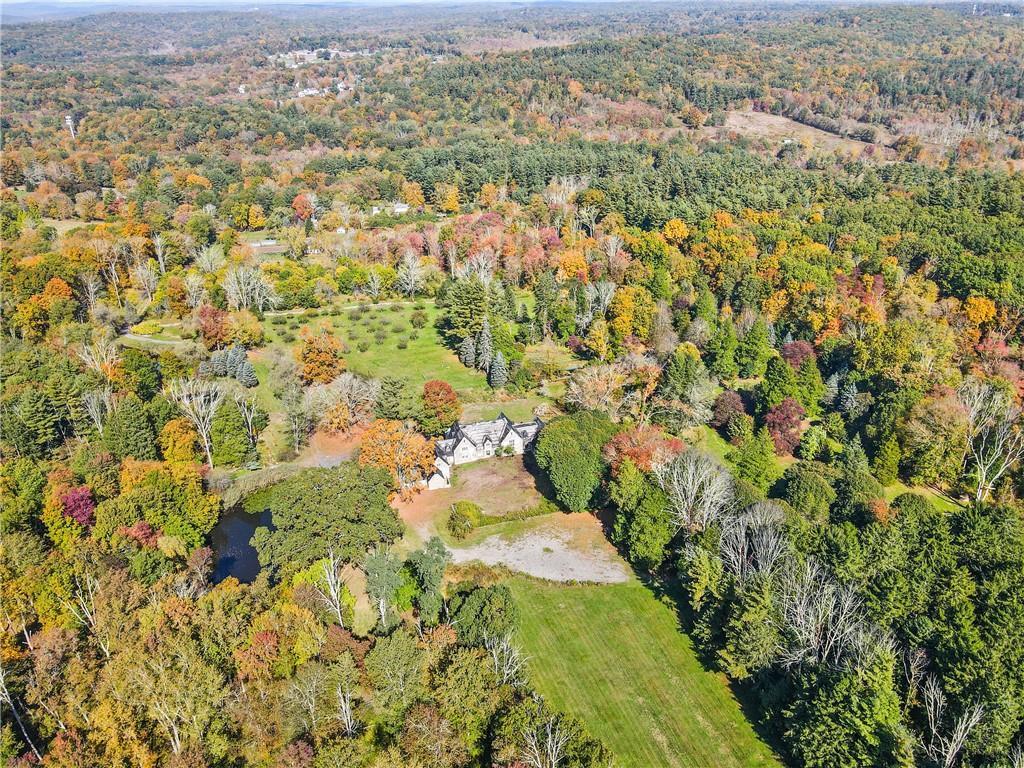 Single Family Boutonville  Westchester County, NY 10576, MLS-H6330290-14