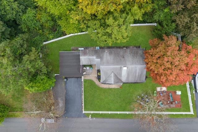 Single Family Hickory  Westchester County, NY 10598, MLS-H6330301-12