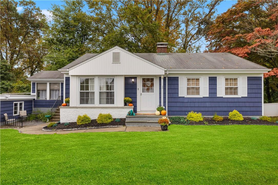 Single Family Hickory  Westchester County, NY 10598, MLS-H6330301-2