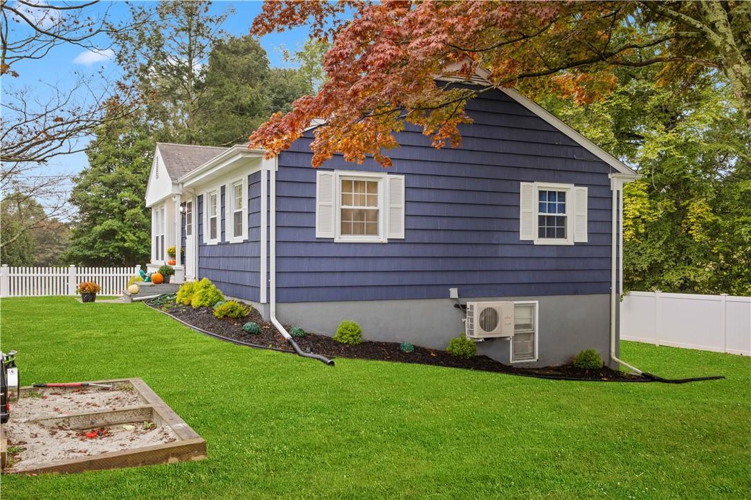 Single Family Hickory  Westchester County, NY 10598, MLS-H6330301-6