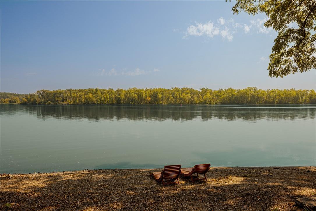 Single Family Four Mile Point  Greene County, NY 12015, MLS-H6330895-8