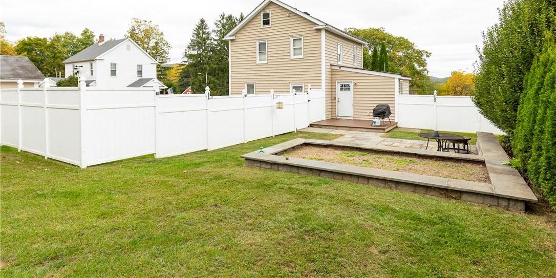 Single Family Midway  Dutchess County, NY 12501, MLS-H6330921-18