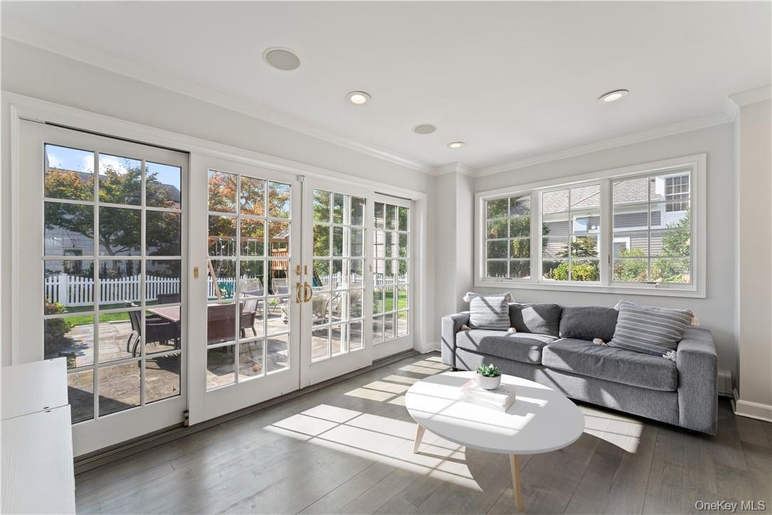 Single Family Secor Westchester County, NY 10583, MLS-H6331111-5