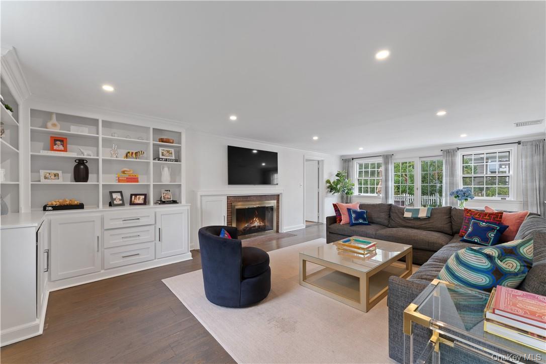 Single Family Secor Westchester County, NY 10583, MLS-H6331111-6