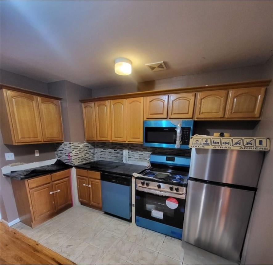 Apartment Herkimer  Brooklyn, NY 11233, MLS-H6331217-4