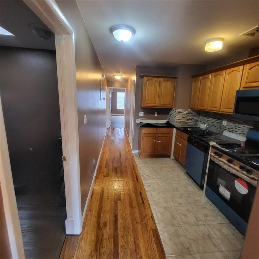 Apartment Herkimer  Brooklyn, NY 11233, MLS-H6331217-5
