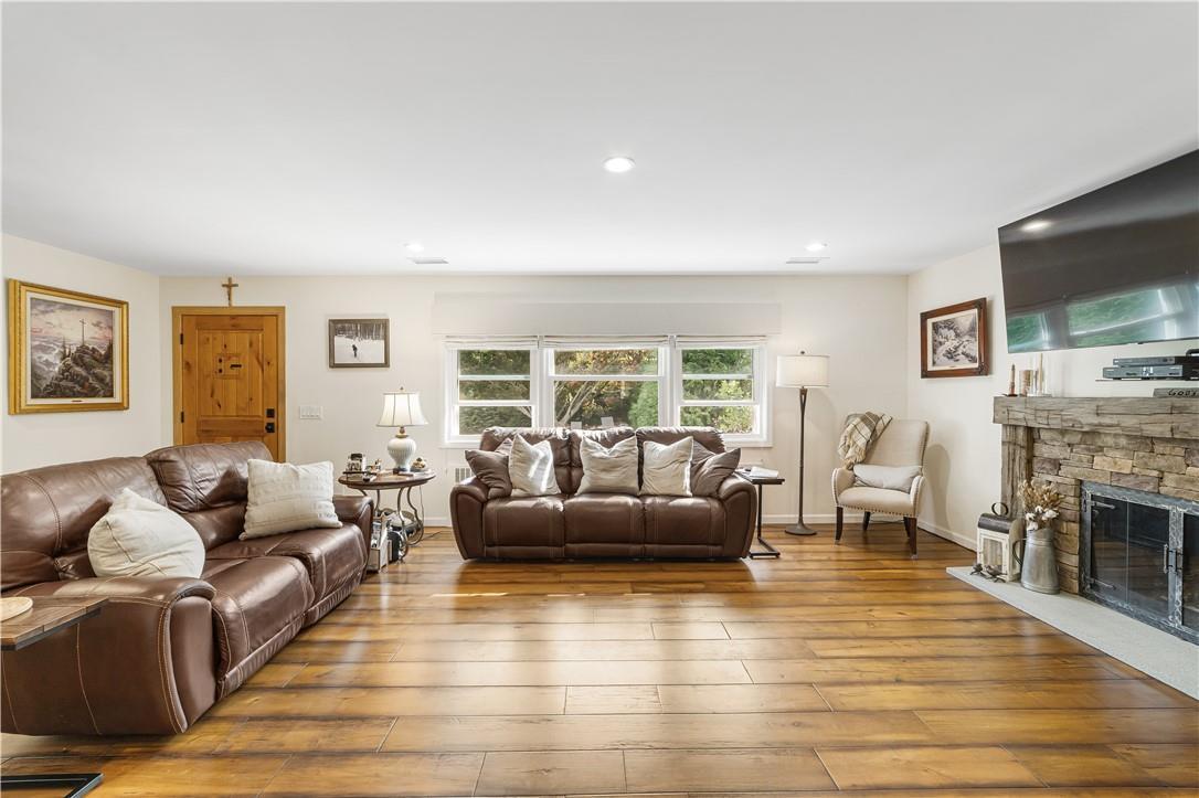 Single Family Halsey  Westchester County, NY 10595, MLS-H6331291-11