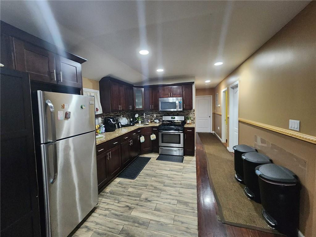 Single Family 119th  Queens, NY 11434, MLS-H6331351-28