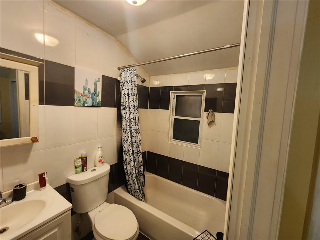 Single Family 119th  Queens, NY 11434, MLS-H6331351-7
