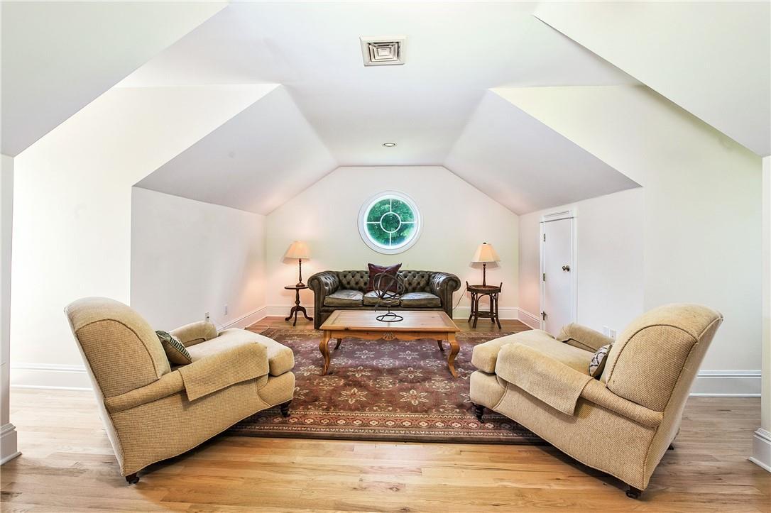 Single Family Fawn  Westchester County, NY 10504, MLS-H6331479-19
