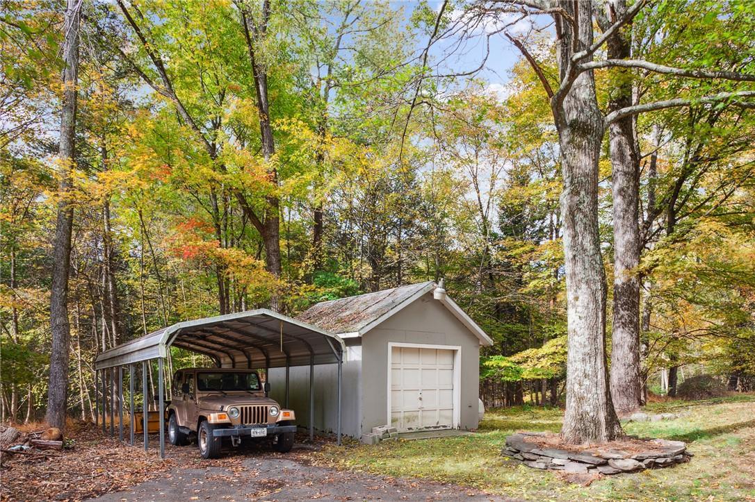 Single Family Chris  Ulster County, NY 12461, MLS-H6331588-5