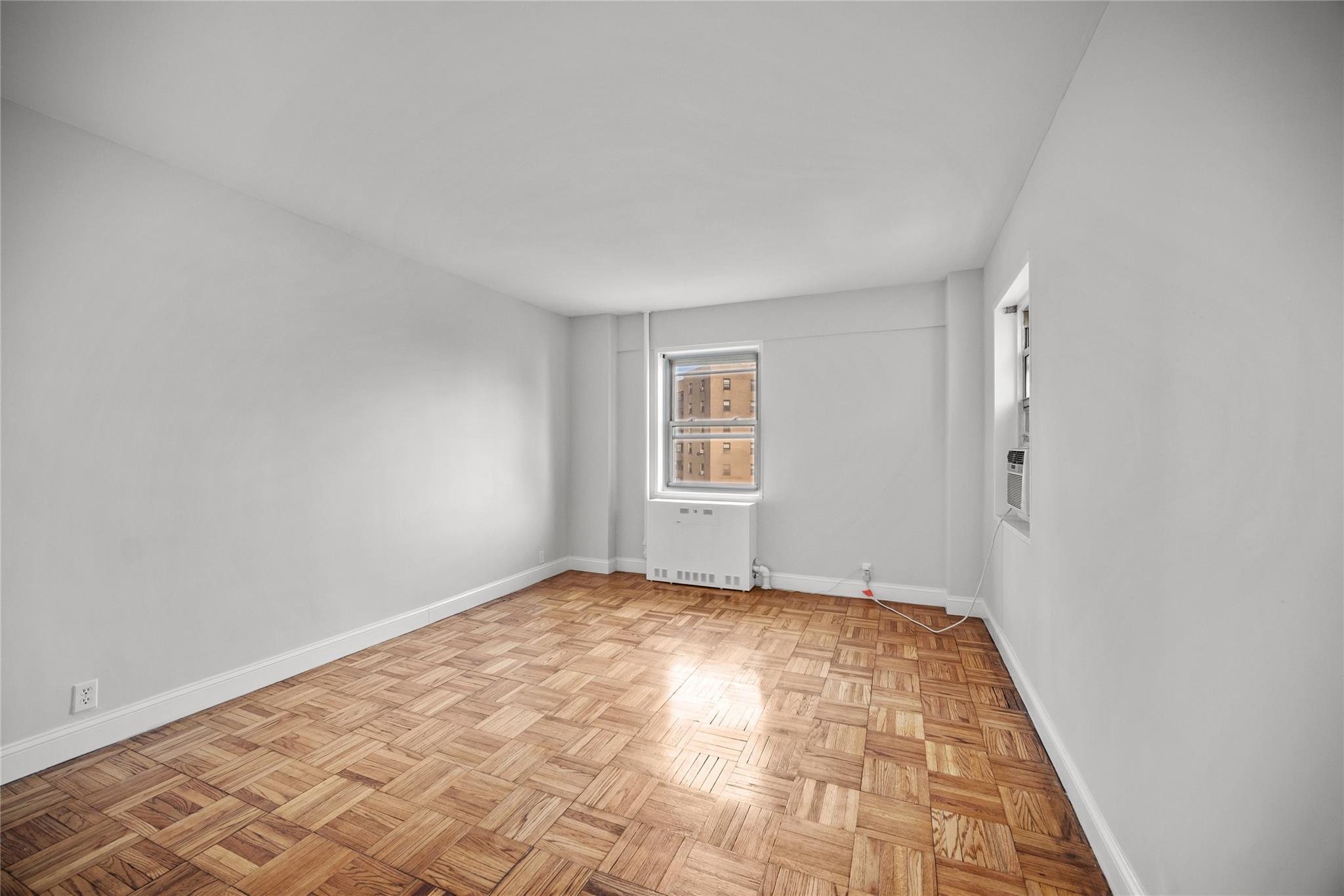 Coop Fordham Hill  Bronx, NY 10468, MLS-H6331611-23