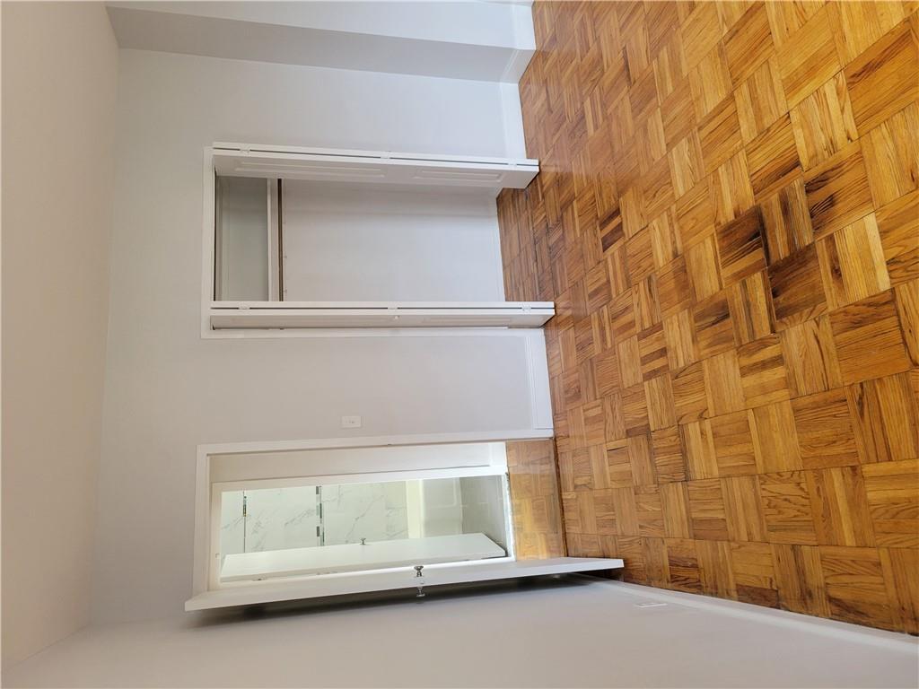 Coop Fordham Hill  Bronx, NY 10468, MLS-H6331611-24
