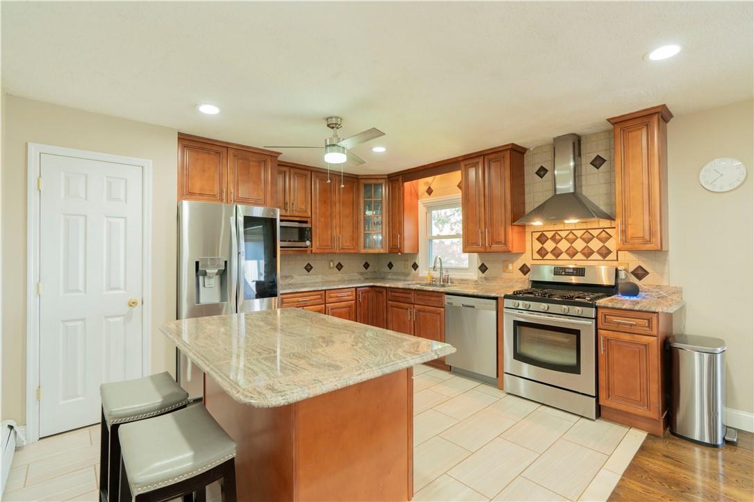 Single Family Bower  Dutchess County, NY 12603, MLS-H6331629-13