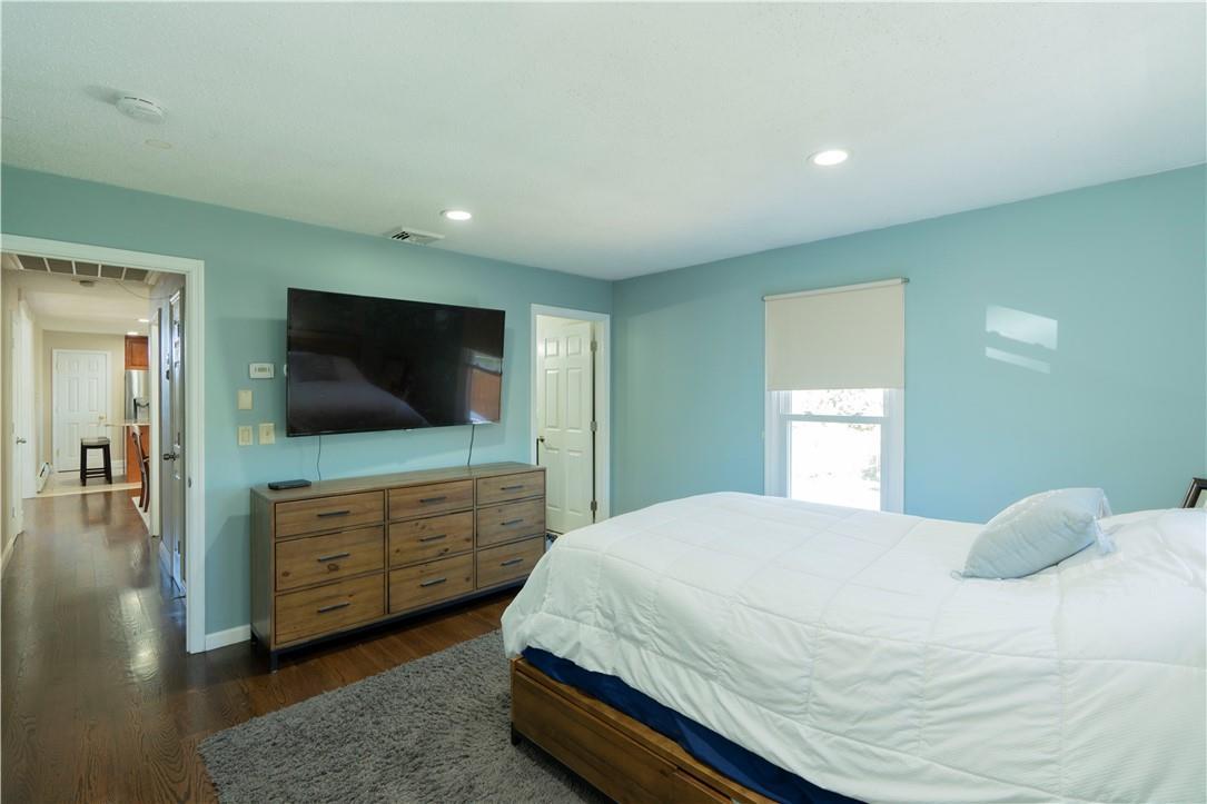Single Family Bower  Dutchess County, NY 12603, MLS-H6331629-22
