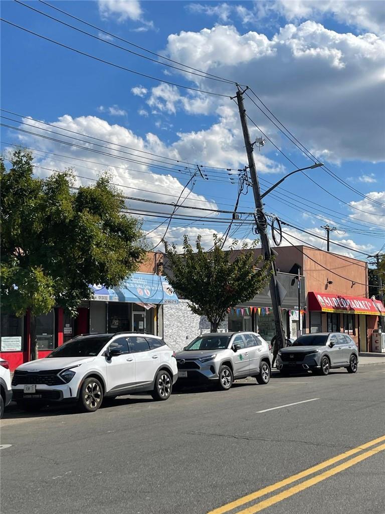 Commercial Sale White Plains Road  Bronx, NY 10473, MLS-H6332326-11