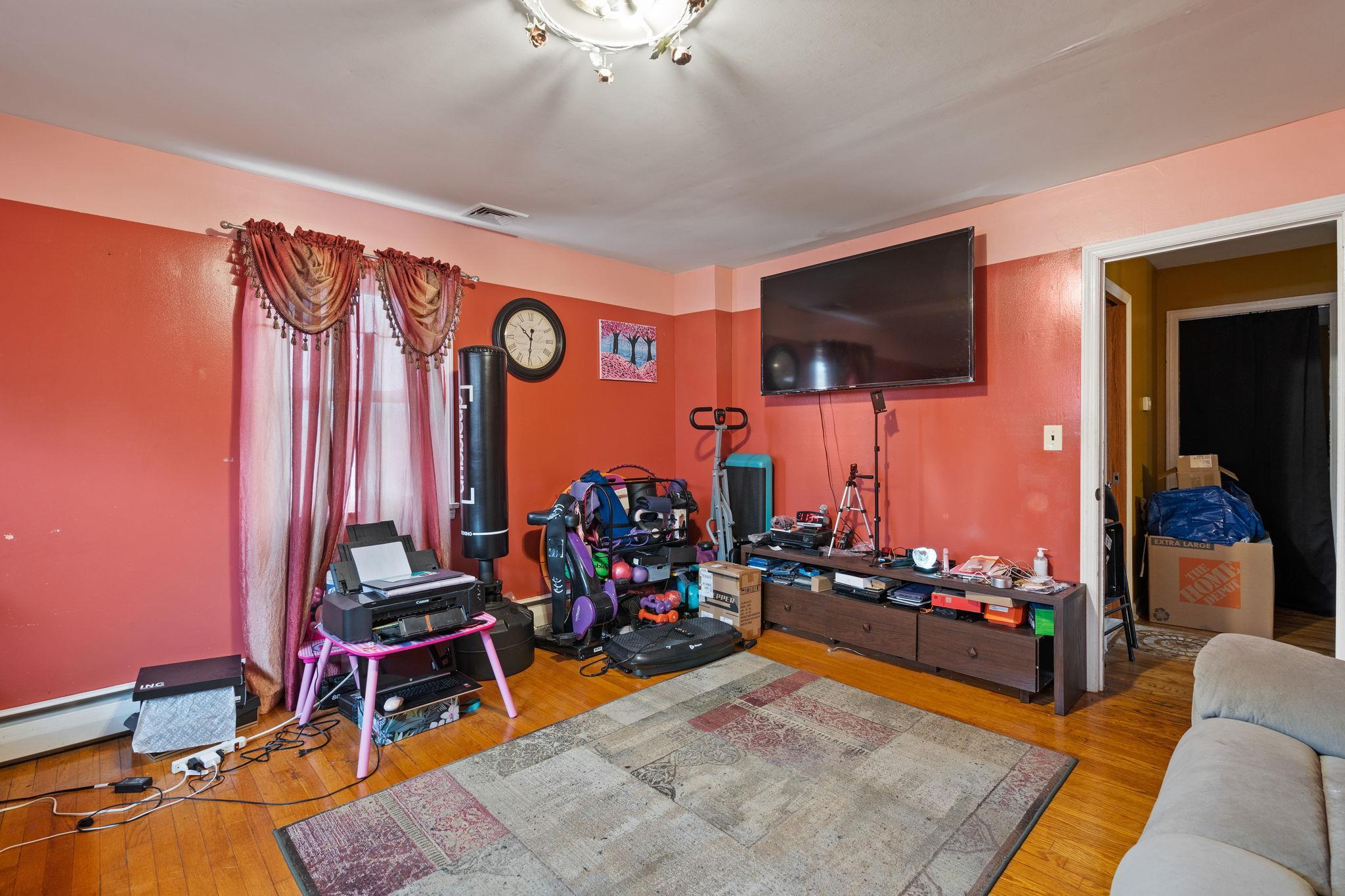 Single Family Tammany  Ulster County, NY 12401, MLS-H6332377-9
