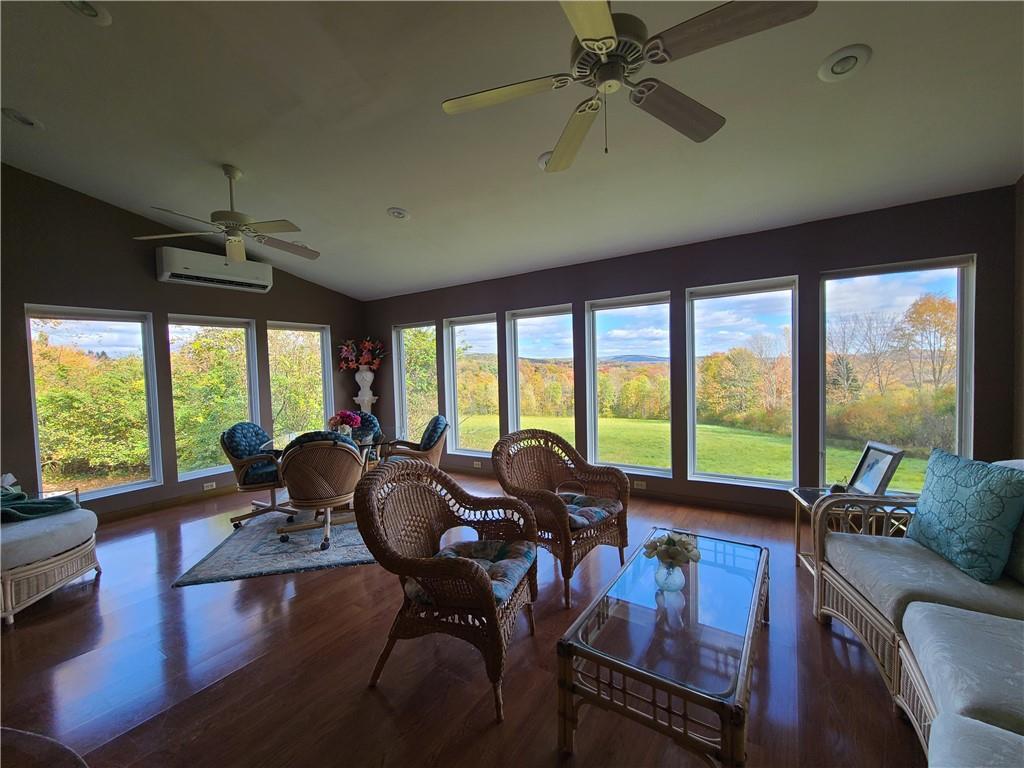 Single Family Yaun  Sullivan County, NY 12758, MLS-H6332401-6