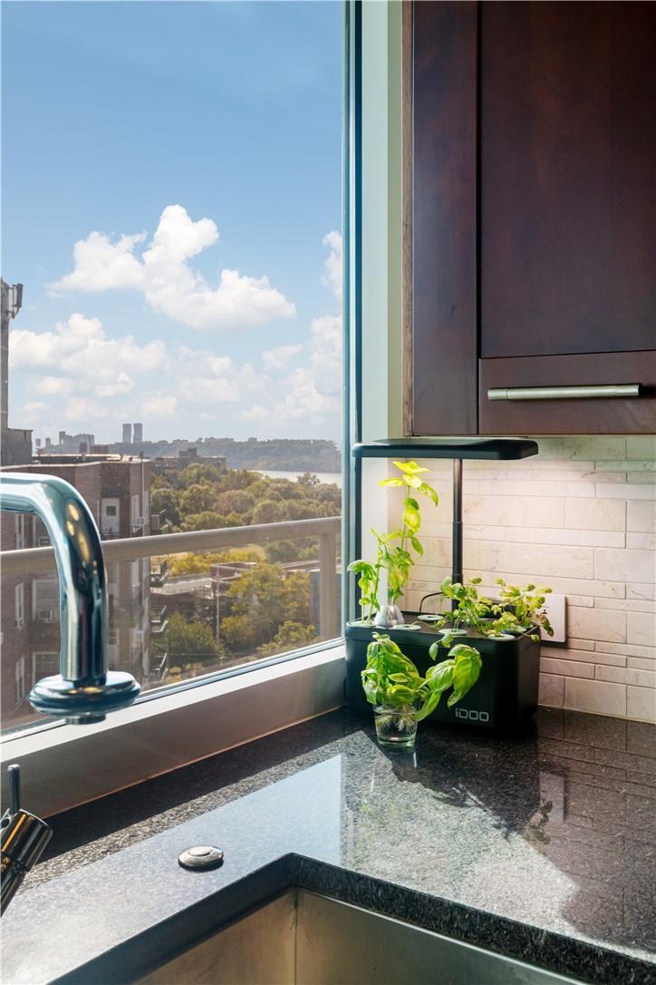 Condo 237th  Bronx, NY 10463, MLS-H6332478-12