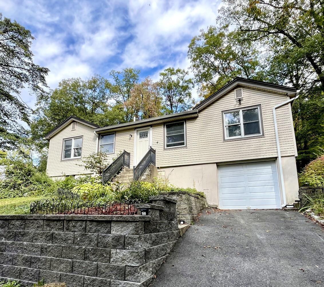 Single Family Northside  Orange County, NY 10925, MLS-H6332580-2