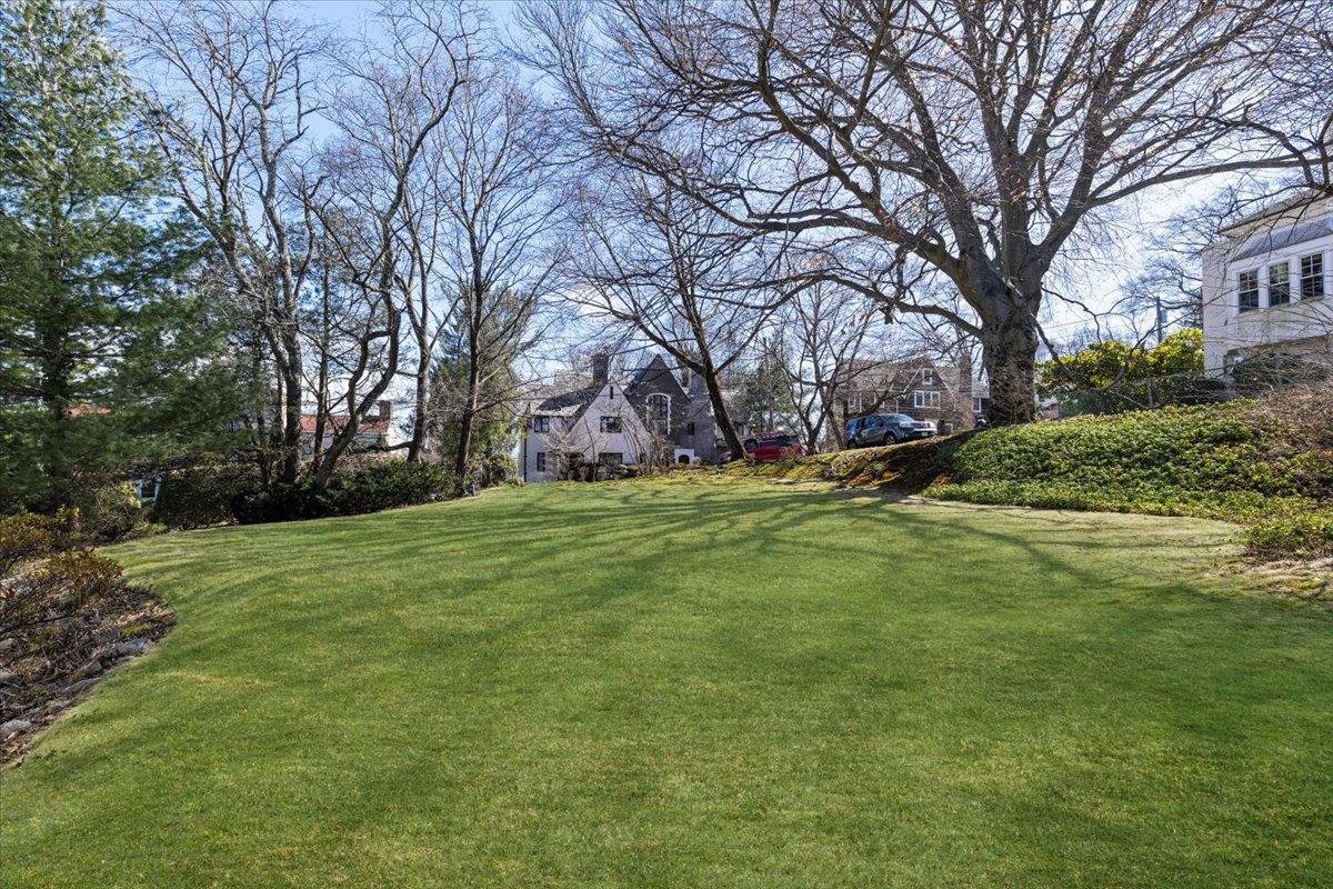Single Family Club Way  Westchester County, NY 10530, MLS-H6332760-33