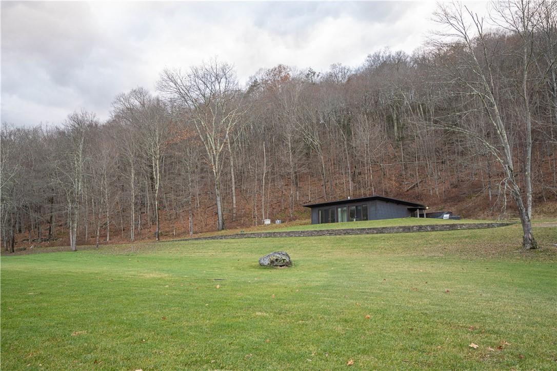 Single Family Duell Hollow  Dutchess County, NY 12594, MLS-H6332865-22