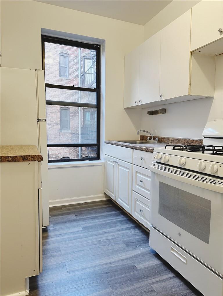 Apartment 111th  Manhattan, NY 10025, MLS-H6332944-7