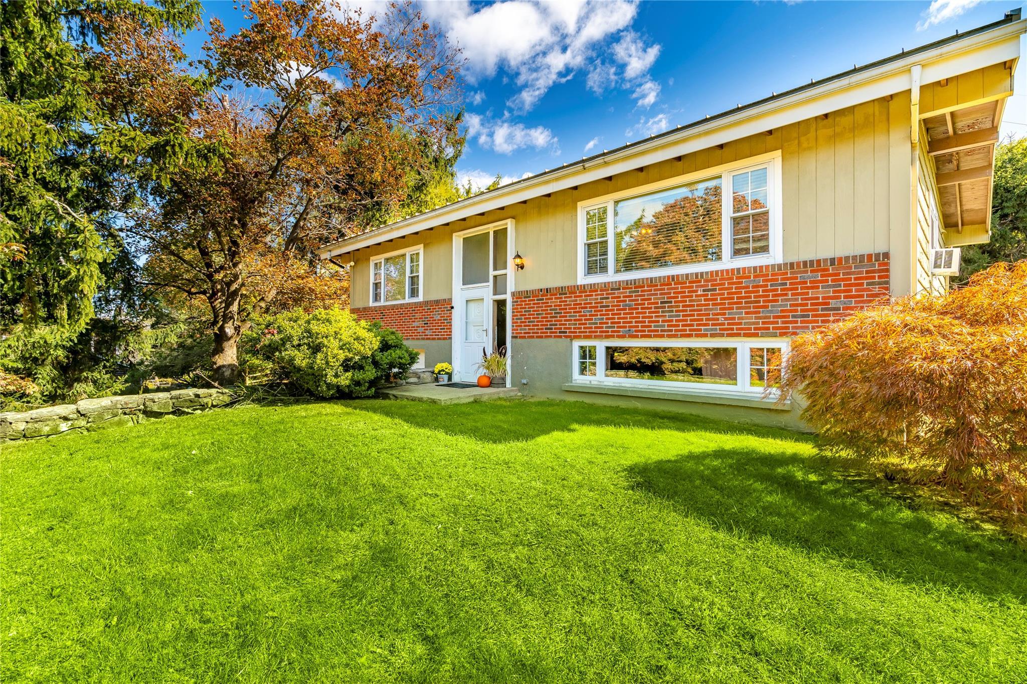 Single Family Hilltop  Westchester County, NY 10560, MLS-H6332948-3