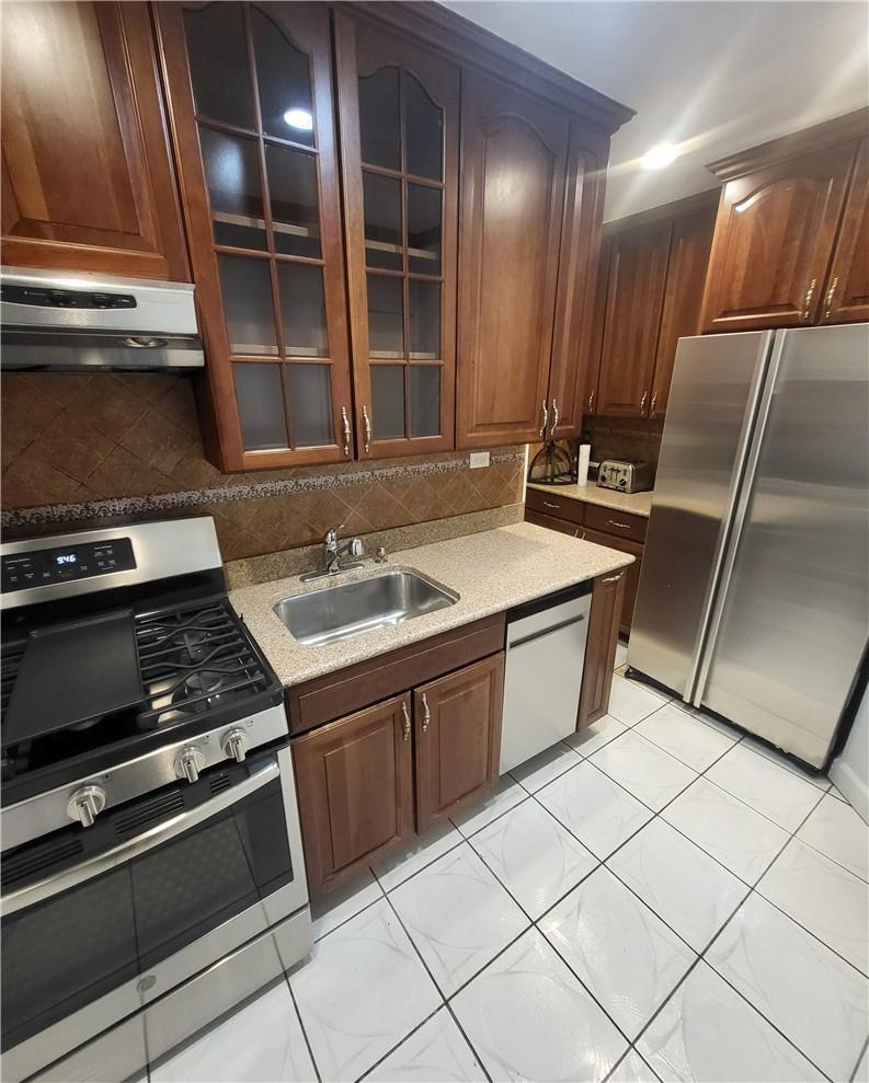 Coop Grand Concourse  Bronx, NY 10451, MLS-H6333113-5