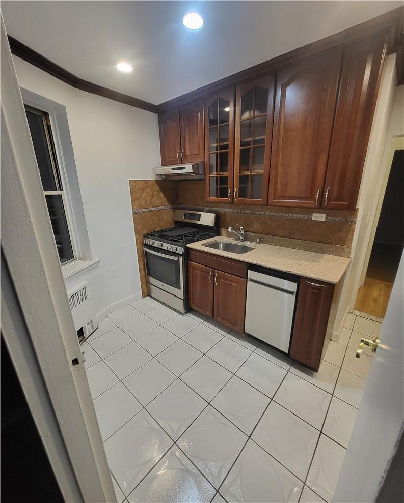 Coop Grand Concourse  Bronx, NY 10451, MLS-H6333113-8