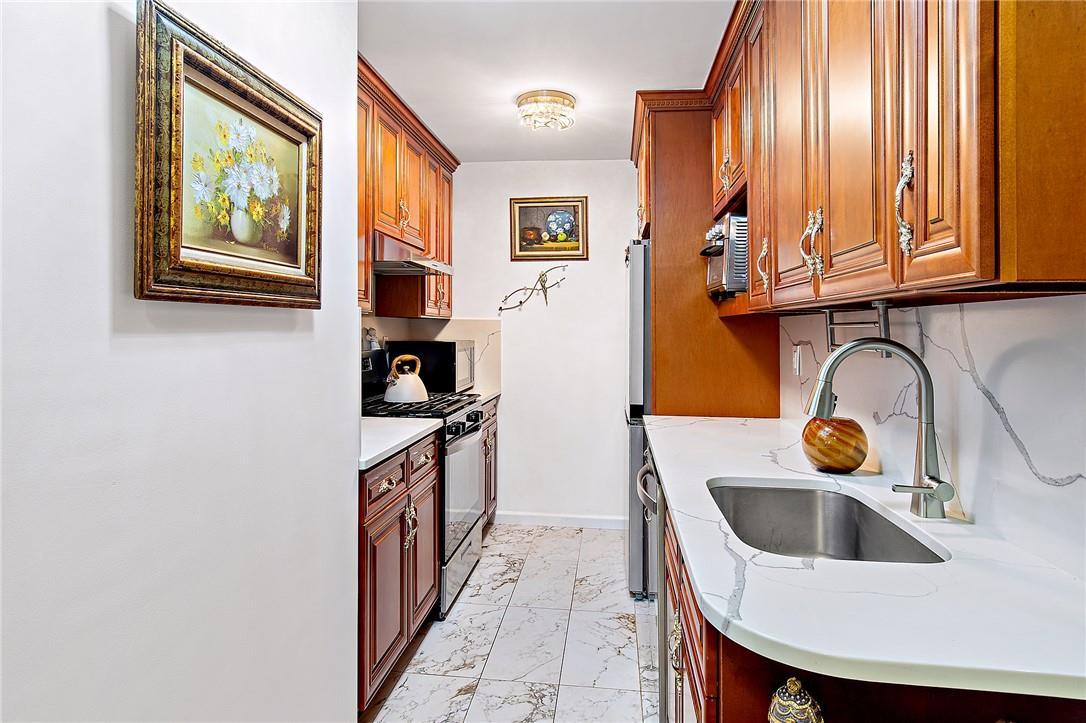 Coop Henry Hudson  Bronx, NY 10463, MLS-H6333223-3