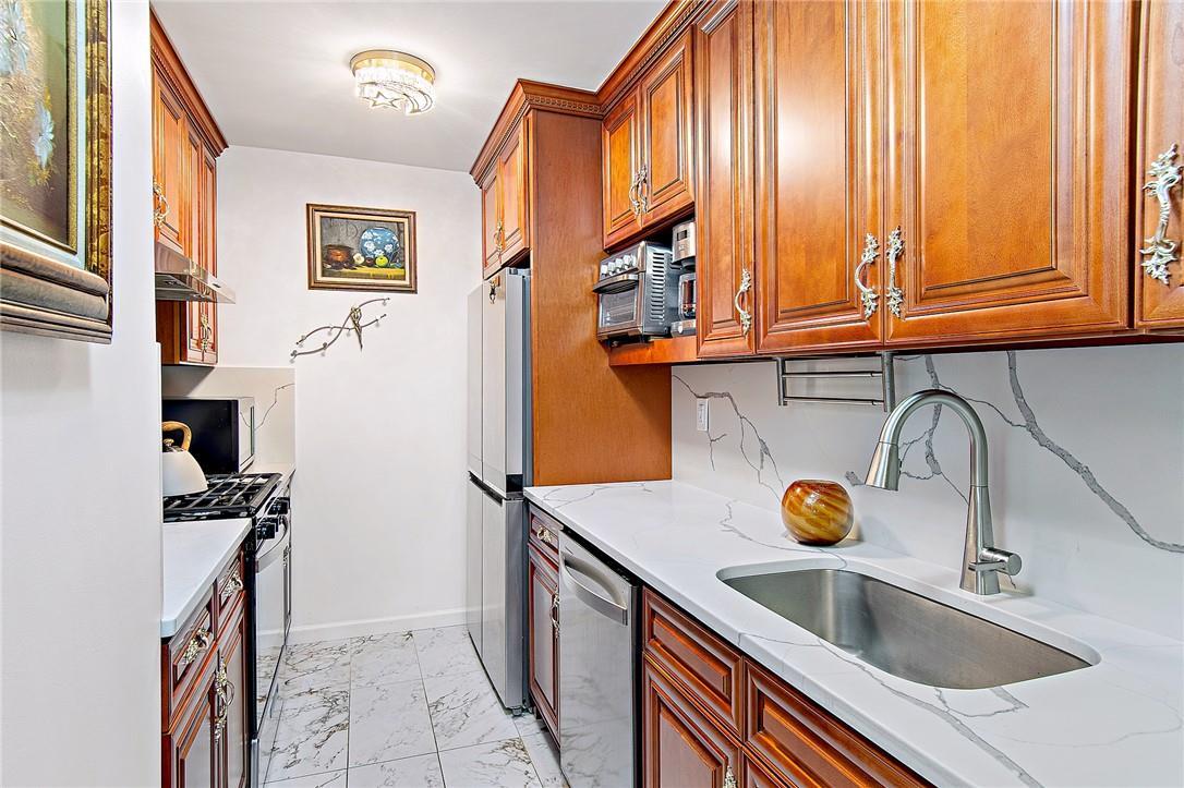 Coop Henry Hudson  Bronx, NY 10463, MLS-H6333223-4