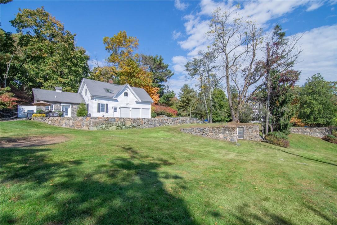 Single Family Mountain  Westchester County, NY 10533, MLS-H6333418-15