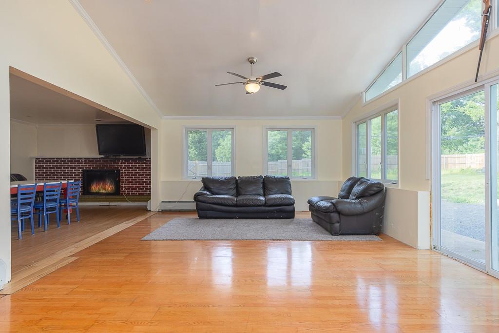 Single Family Newport  Rockland County, NY 10954, MLS-H6333556-4